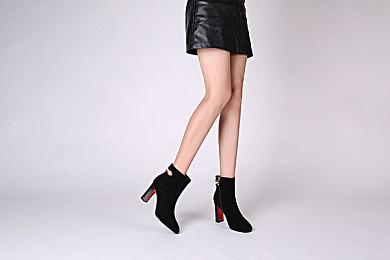 街机风格太空射击《Rogue Flight》发售 上市宣传片赏